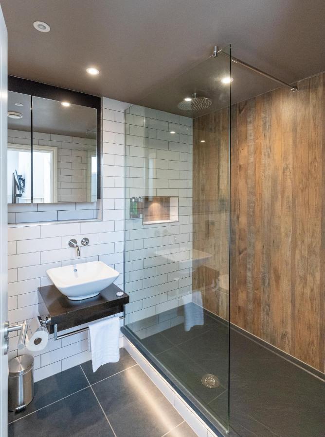 The Lawrance Luxury Aparthotel - York Dış mekan fotoğraf