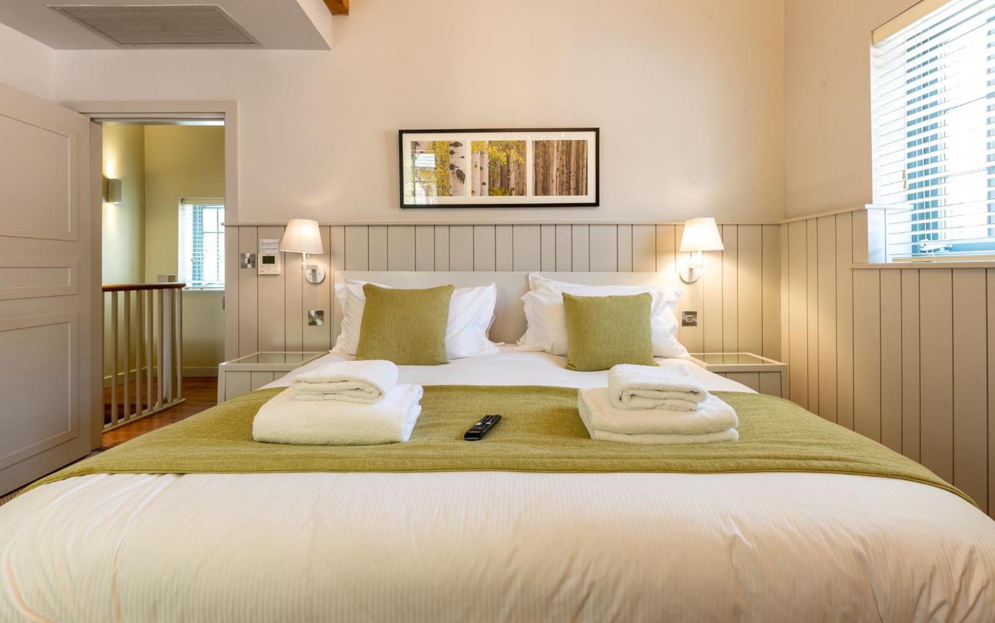 The Lawrance Luxury Aparthotel - York Dış mekan fotoğraf