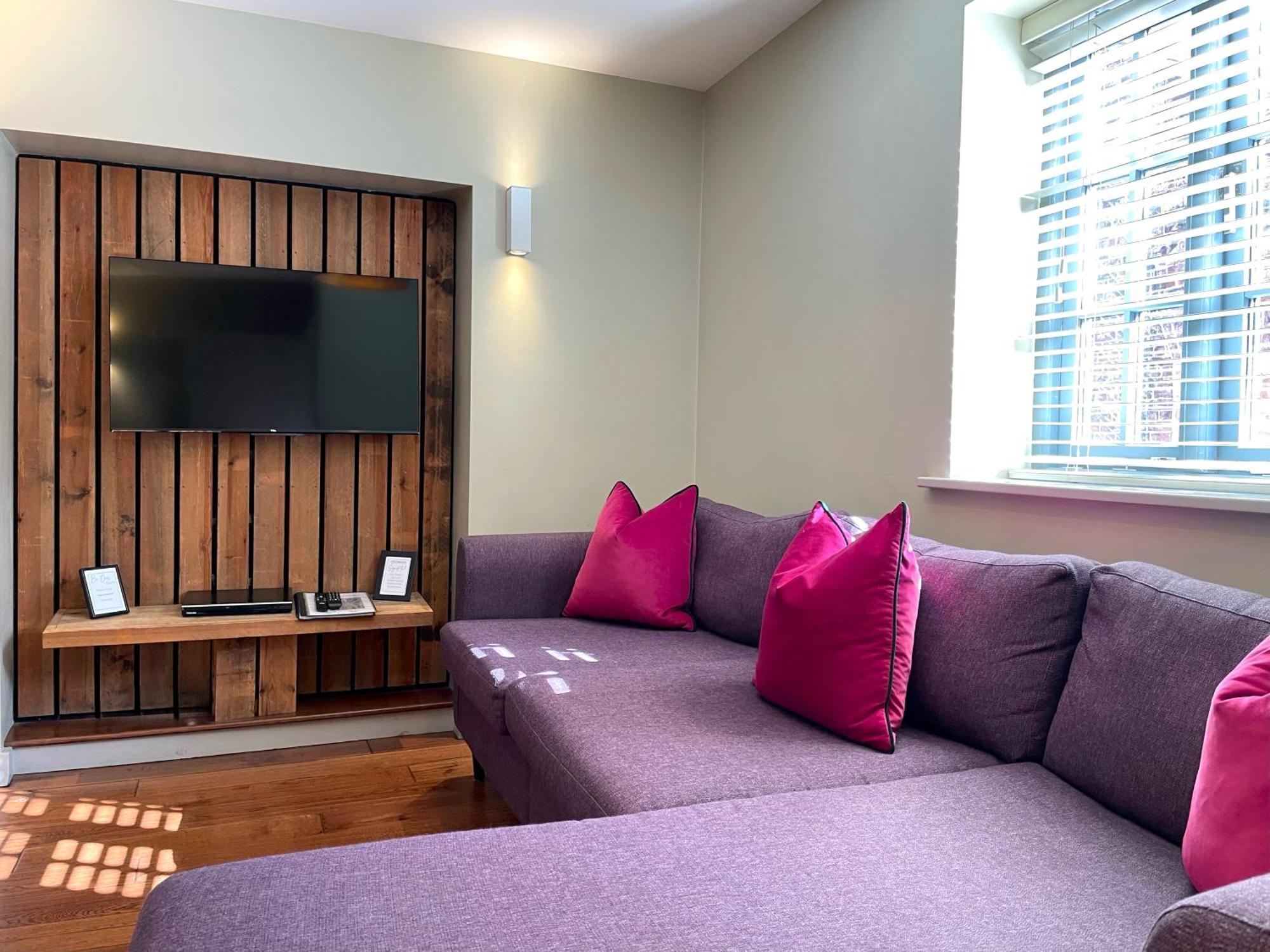 The Lawrance Luxury Aparthotel - York Dış mekan fotoğraf